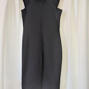 NWOT Chic Black Shift Style Dress L